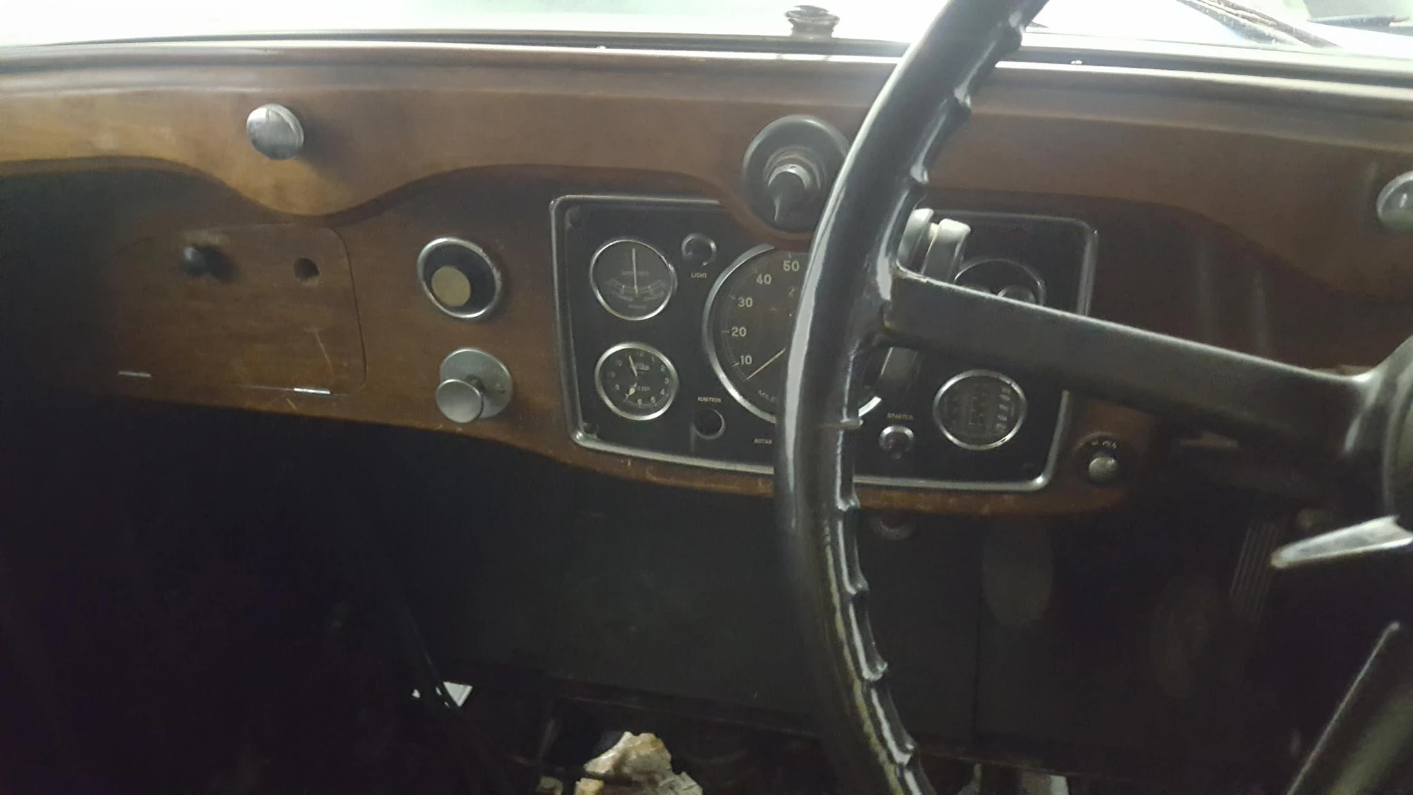 Royal Daimler photograph 3