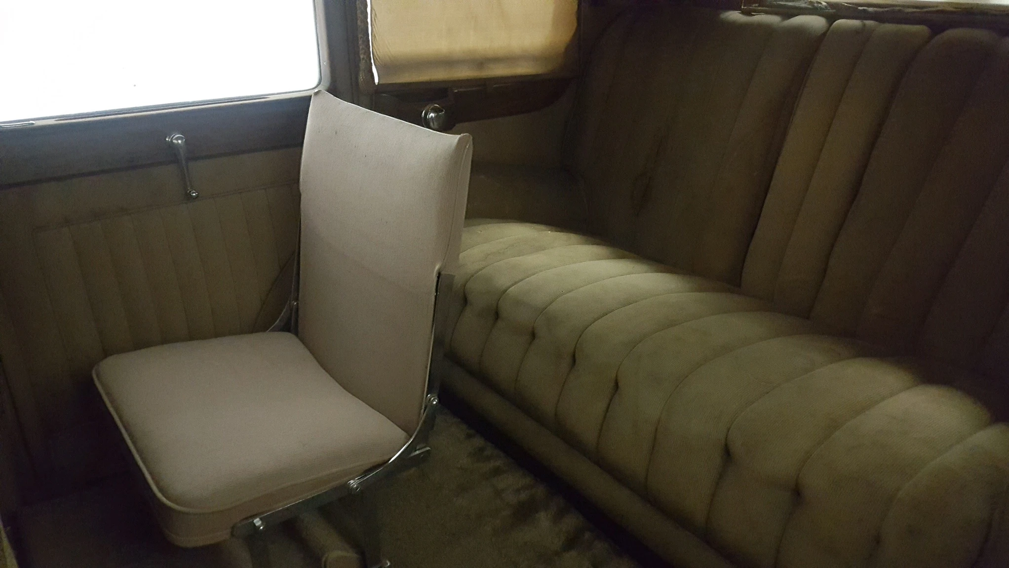 Royal Daimler photograph 5