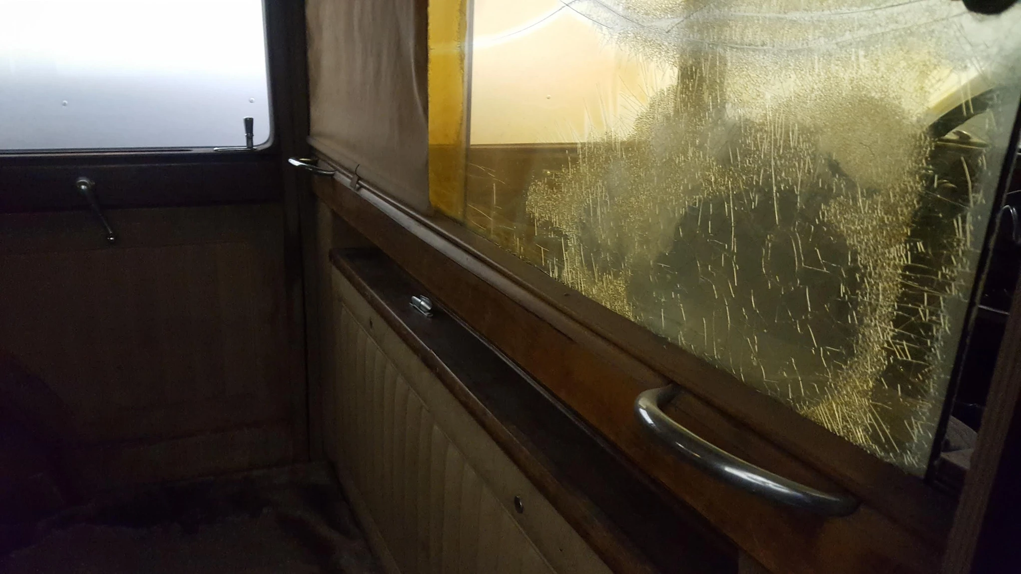 Royal Daimler photograph 10